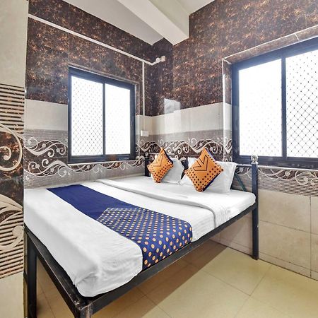 Oyo 85212 Hotel Vaibhav Ajmer Buitenkant foto